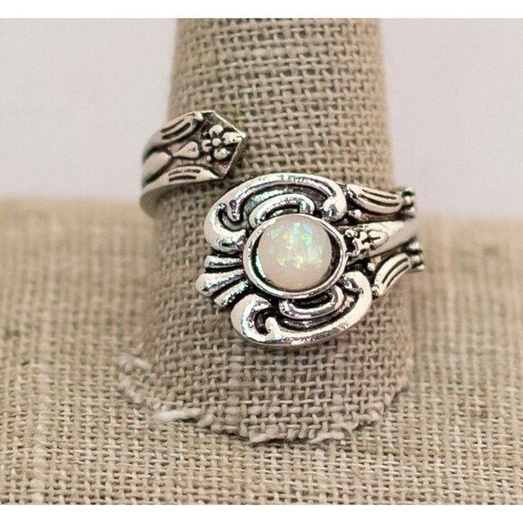 Size 11 intricate victorian vintage ring (C1) - Picture 1 of 3